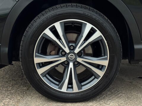 Nissan Qashqai 1.5 dCi N-Connecta Euro 6 (s/s) 5dr 9