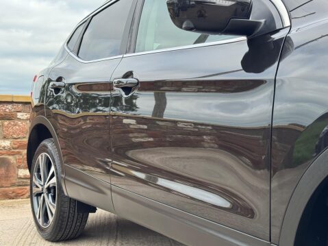 Nissan Qashqai 1.5 dCi N-Connecta Euro 6 (s/s) 5dr 7