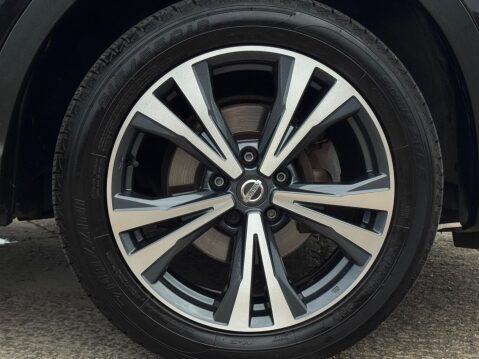 Nissan Qashqai 1.5 dCi N-Connecta Euro 6 (s/s) 5dr 12