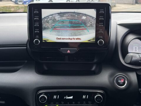 Toyota Yaris 1.5 VVT-h GR SPORT E-CVT Euro 6 (s/s) 5dr 13