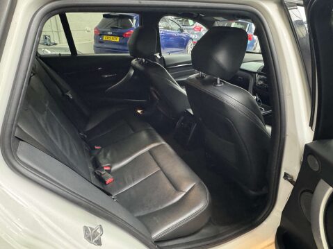 BMW 3 Series 2.0 320d xDrive M Sport Auto 4WD 5dr 36