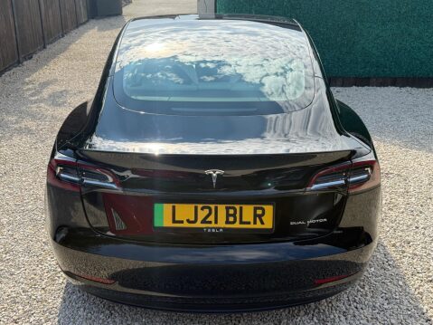Tesla Model 3 (Dual Motor) Long Range Auto 4WDE 4dr 19