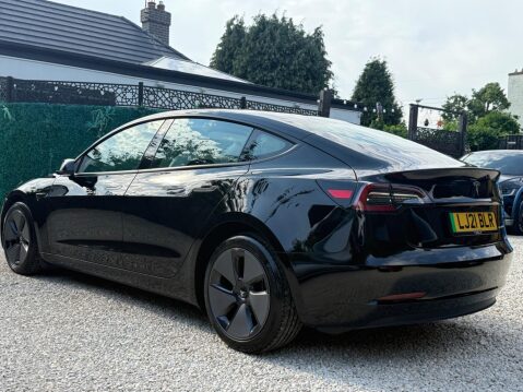 Tesla Model 3 (Dual Motor) Long Range Auto 4WDE 4dr 16