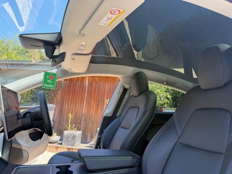 Tesla Model Y (Dual Motor) Long Range Auto 4WDE 5dr 30