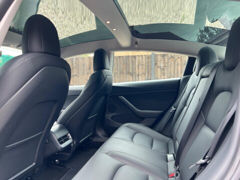 Tesla Model 3 (Dual Motor) Performance Auto 4WDE 4dr (Performance Upgrade) 19