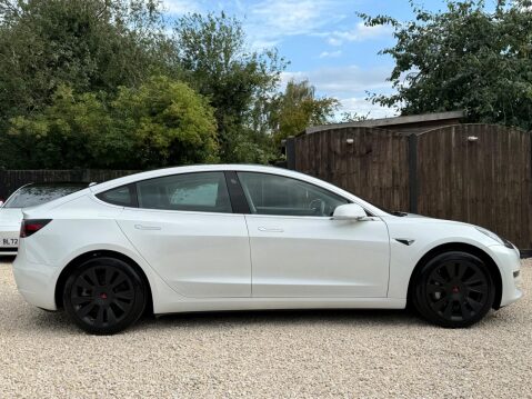 Tesla Model 3 Standard Range Plus Auto RWD 4dr 5