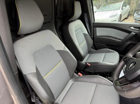 Renault Kangoo E-Tech ML19 45kWh Advance Auto MWB 6dr 18