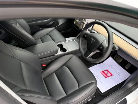 Tesla Model 3 (Dual Motor) Long Range Auto 4WDE 4dr 23