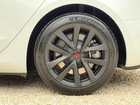 Tesla Model 3 (Dual Motor) Long Range Auto 4WDE 4dr 22