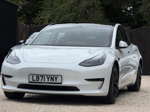 Tesla Model 3 (Dual Motor) Long Range Auto 4WDE 4dr 10