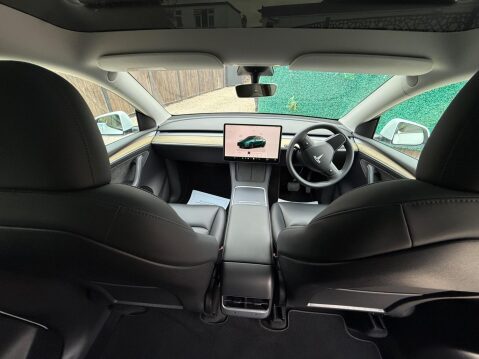 Tesla Model Y (Dual Motor) Long Range Auto 4WDE 5dr 30