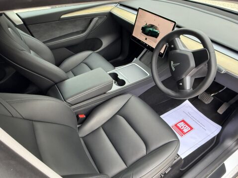 Tesla Model Y (Dual Motor) Long Range Auto 4WDE 5dr 24