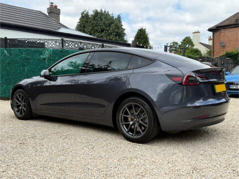 Tesla Model 3 (Dual Motor) Long Range Auto 4WDE 4dr 5