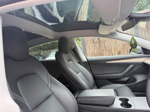 Tesla Model 3 (Dual Motor) Long Range Auto 4WDE 4dr 27