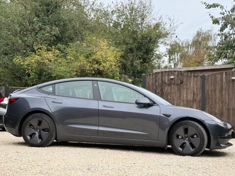 Tesla Model 3 (Dual Motor) Long Range Auto 4WDE 4dr 11