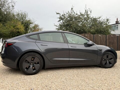 Tesla Model 3 (Dual Motor) Long Range Auto 4WDE 4dr 10