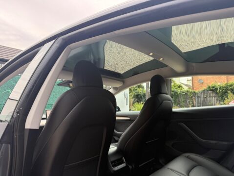 Tesla Model 3 (Dual Motor) Long Range Auto 4WDE 4dr 22