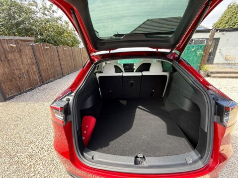 Tesla Model Y (Dual Motor) Long Range Auto 4WDE 5dr 24