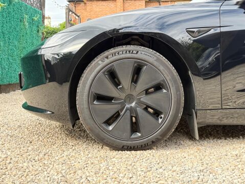 Tesla Model 3 Auto RWD 4dr 6