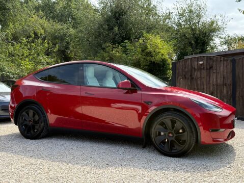 Tesla Model Y (Dual Motor) Long Range Auto 4WDE 5dr 17