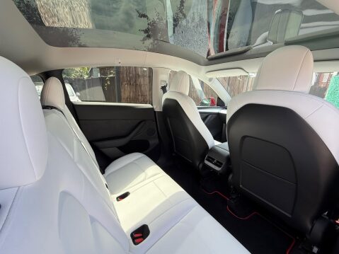 Tesla Model Y (Dual Motor) Long Range Auto 4WDE 5dr 27