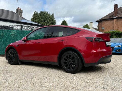 Tesla Model Y (Dual Motor) Long Range Auto 4WDE 5dr 9