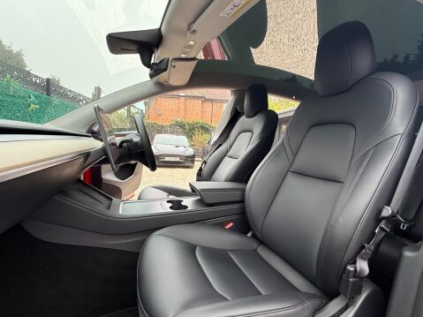 Tesla Model Y (Dual Motor) Long Range Auto 4WDE 5dr 36