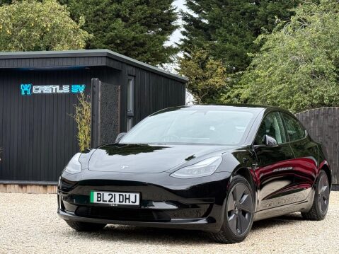 Tesla Model 3 Standard Range Plus Auto RWD 4dr 4