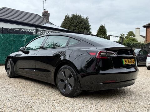 Tesla Model 3 Standard Range Plus Auto RWD 4dr 9