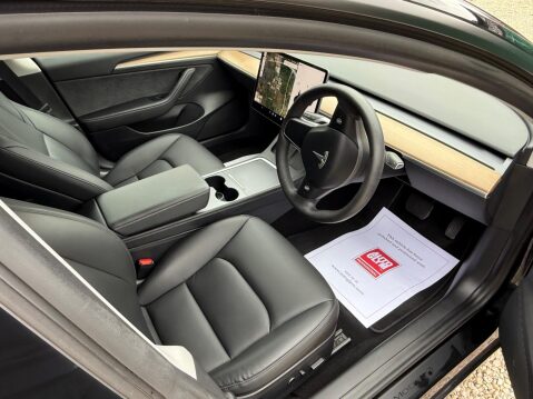 Tesla Model 3 Standard Range Plus Auto RWD 4dr 23