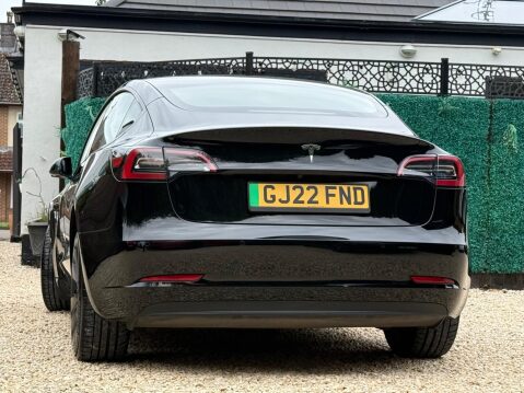Tesla Model 3 Standard Range Plus Auto RWD 4dr 9