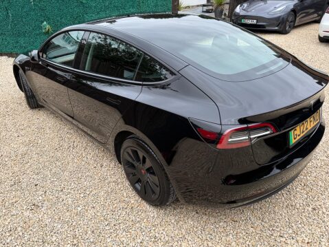 Tesla Model 3 Standard Range Plus Auto RWD 4dr 20