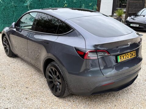 Tesla Model Y (Dual Motor) Long Range Auto 4WDE 5dr 17