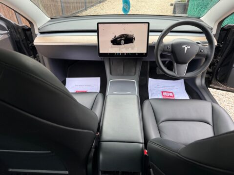 Tesla Model 3 (Dual Motor) Long Range Auto 4WDE 4dr 27