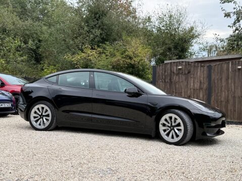 Tesla Model 3 (Dual Motor) Long Range Auto 4WDE 4dr 13