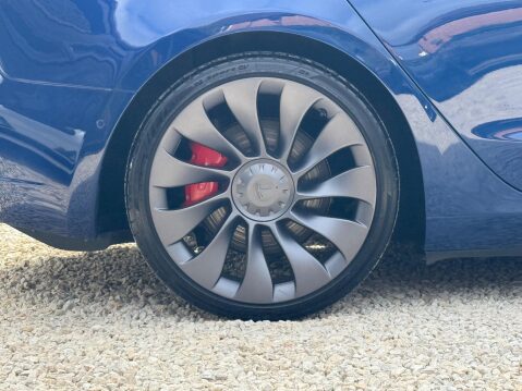 Tesla Model 3 (Dual Motor) Performance Auto 4WDE 4dr (Performance Upgrade) 25