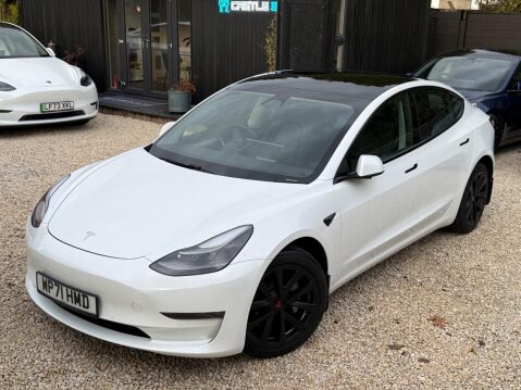 Tesla Model 3 (Dual Motor) Long Range Auto 4WDE 4dr 17