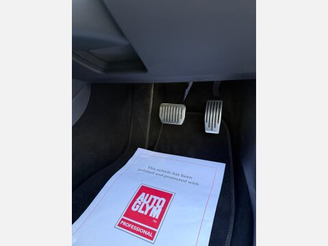 Tesla Model 3 (Dual Motor) Long Range Auto 4WDE 4dr 39