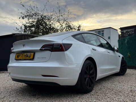 Tesla Model 3 (Dual Motor) Long Range Auto 4WDE 4dr 10
