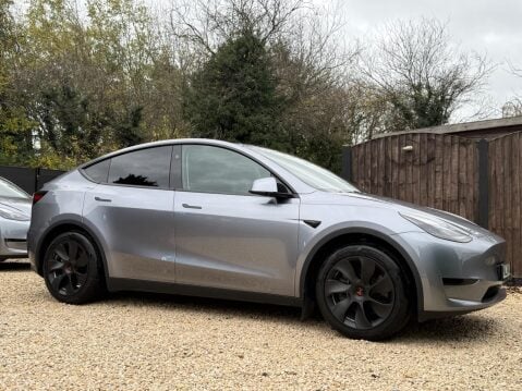 Tesla Model Y Auto RWD 5dr 11