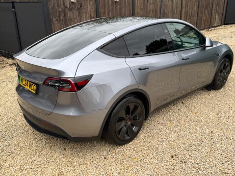 Tesla Model Y Auto RWD 5dr 19
