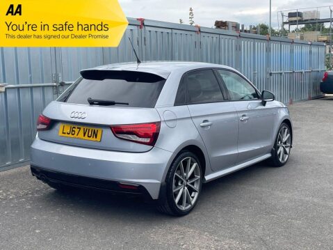 Audi A1 SPORTBACK TDI BLACK EDITION 6