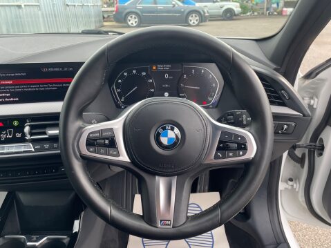 BMW 1 Series 118I M SPORT BLACK PACK STYLING 32