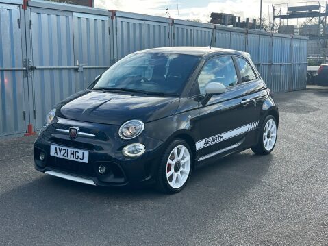 Abarth 500 595 1 OWNER FULL SERVICE HISTORY 1