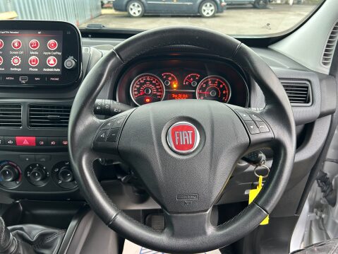 Fiat Doblo 16V TECNICO MAXI MULTIJET II CREW CAB SAT NAV 25