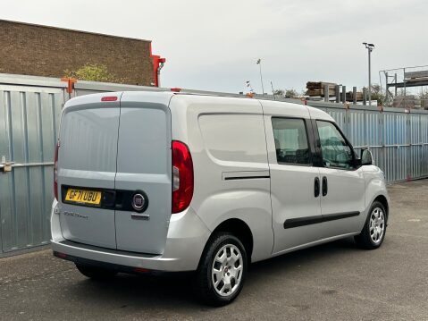 Fiat Doblo 16V TECNICO MAXI MULTIJET II CREW CAB SAT NAV 6