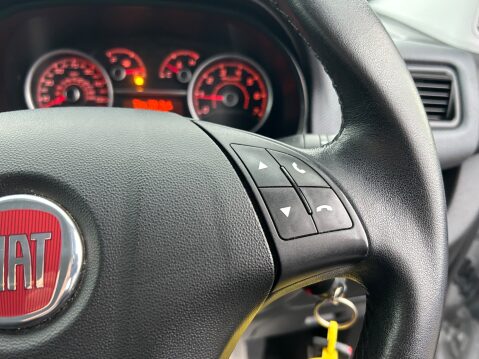 Fiat Doblo 16V TECNICO MAXI MULTIJET II CREW CAB SAT NAV 31