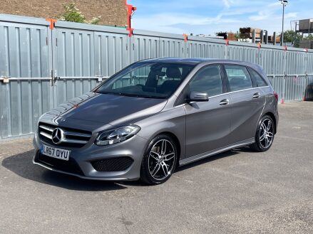 Mercedes-Benz B Class B 200 D AMG LINE AUTOMATIC 1 OWNER FROM NEW F.S.H