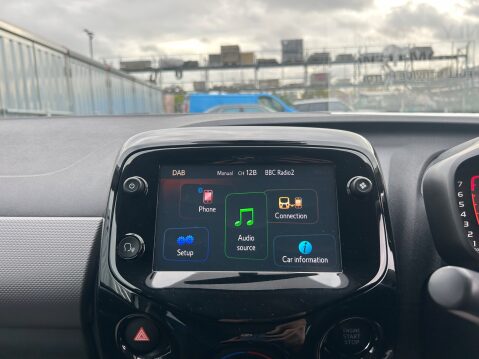 Peugeot 108 ALLURE 1 OWNER 10000 MILES 23