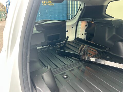 Dacia Duster LAUREATE DCI 17